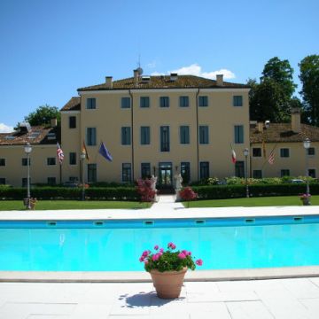 Hotel Villa Tacchi